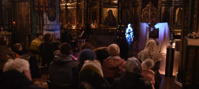 В храме прошло выступление молодёжи с концертом