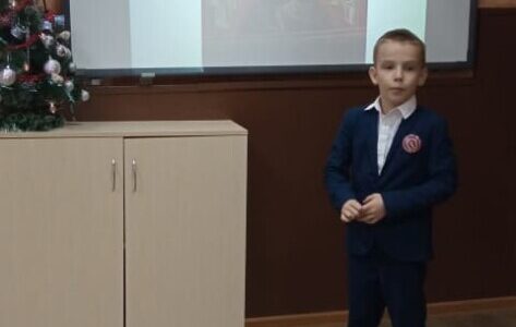 Алтарник храма выступил с докладом